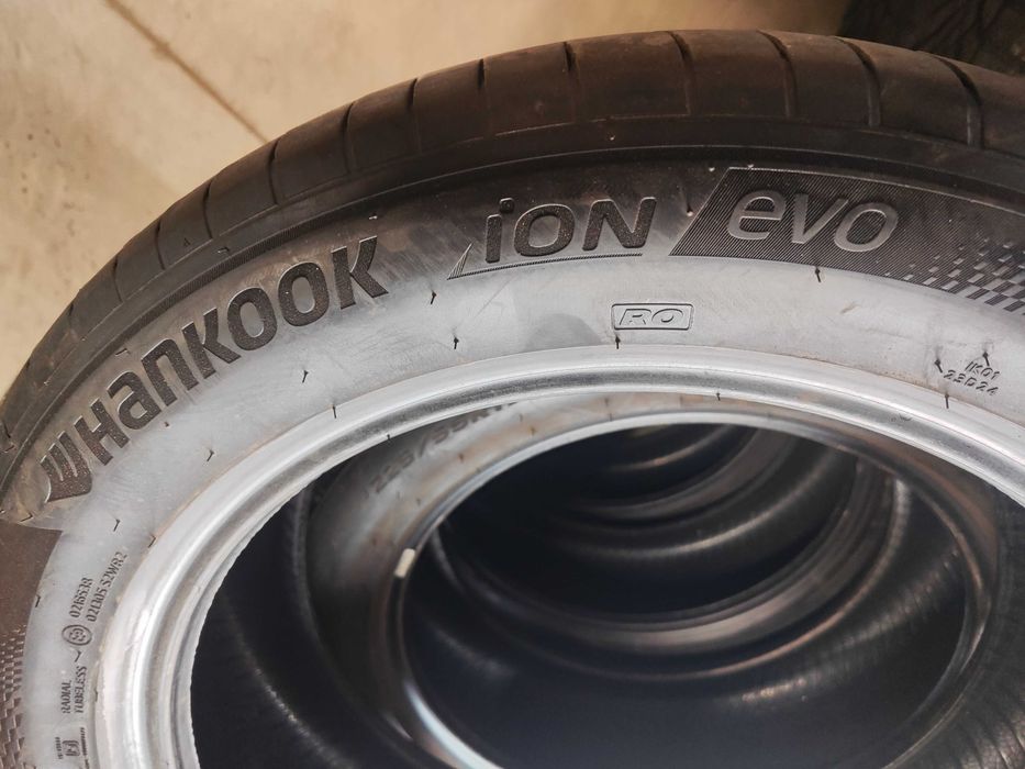 4бр. летни гуми 225/55/19-245/50/19 Hankook спорт пакет