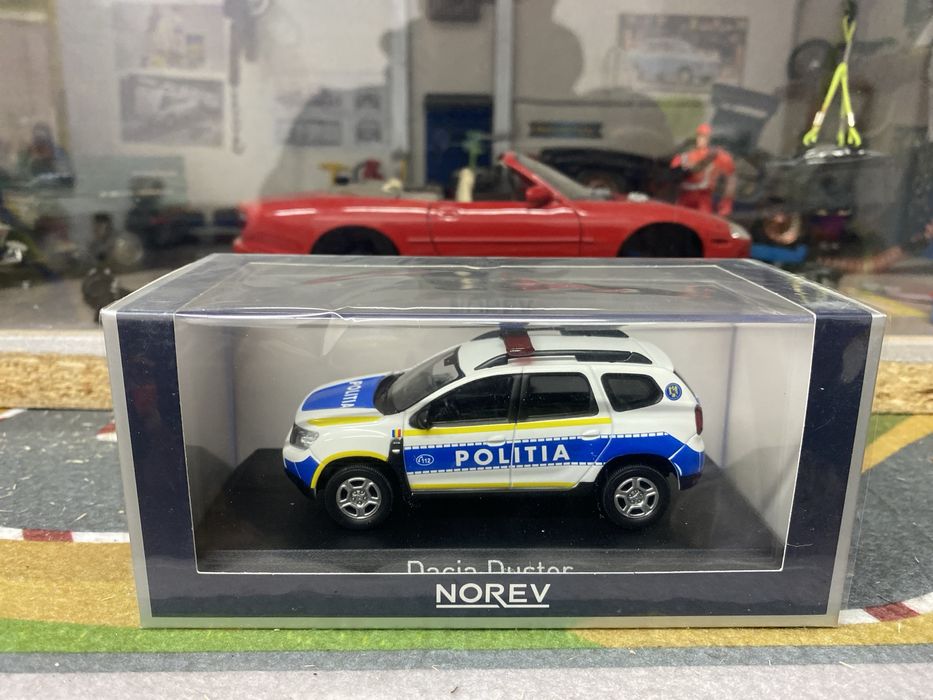 NOREV DACIA DUSTER “Poliția” machetă auto scara 1:43 (10cm)