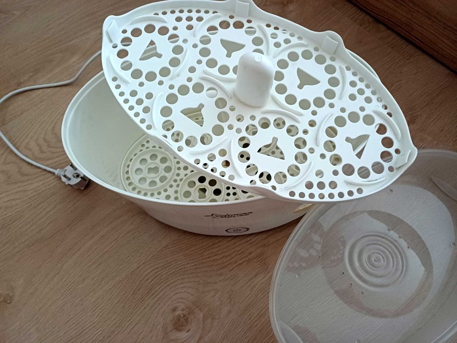 Стерилизатор Tommee Tippee