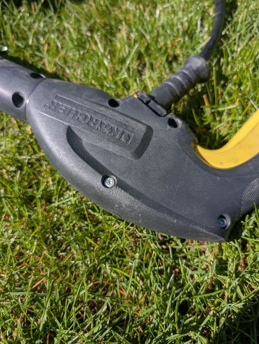 Karcher K3 cu accesorii pentru pavele și turbojet