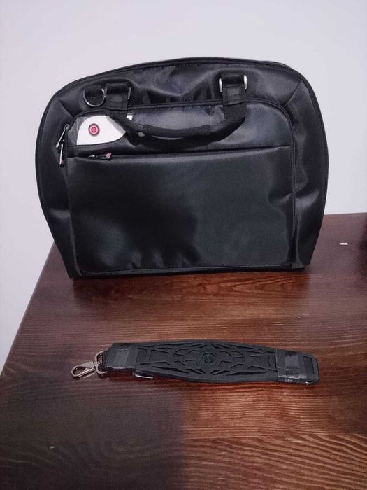 Geantă laptop 15 inchi