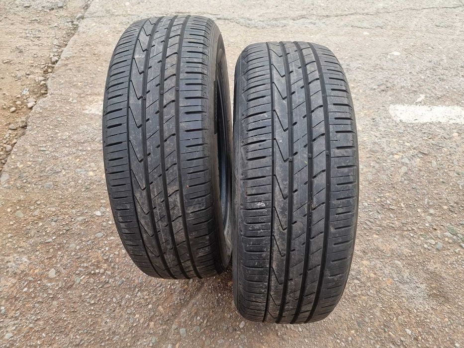 2 Anvelope de VARA 215.65.17 'Hankook' [dot 2018] ;stare foarte buna