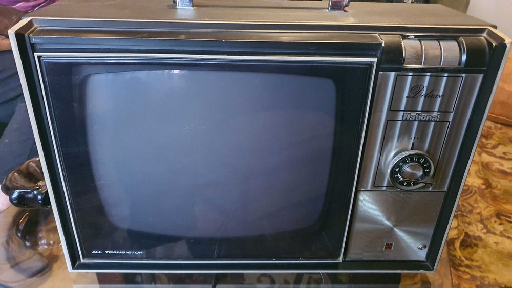 телевизор NATIONAL  TR-222ED