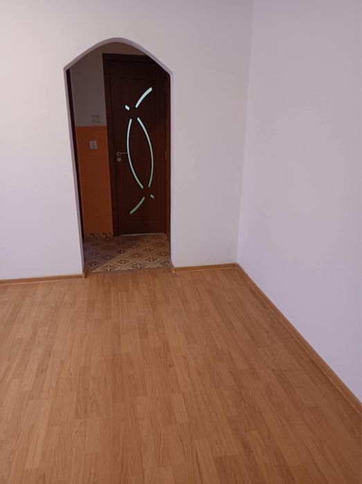 Apartament de închiriat