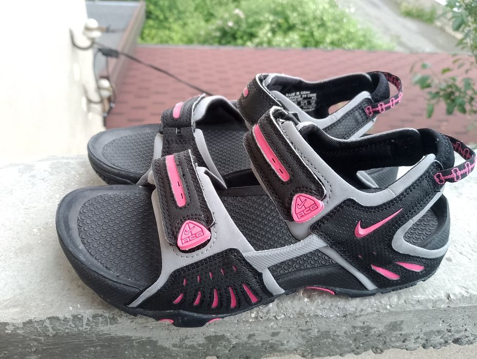 Сандали Nike Santiam 4, номер 36,5