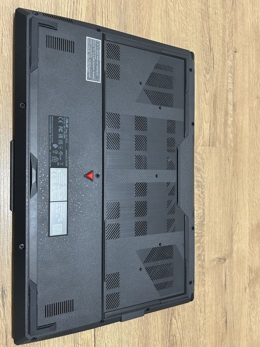 Laptop Gaming ASUS TUF F17