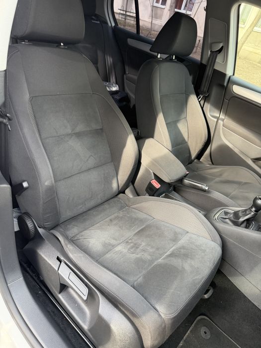 Volkswagen Golf 6 / Alb / 1.6 tdi / 255.000km REALI