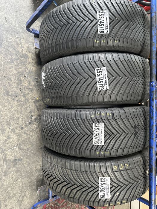 255/45/19 - 235/50/19 Michelin M+S