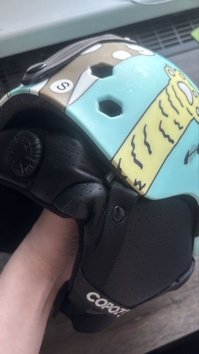 Продам шлем подростковый сноубордический