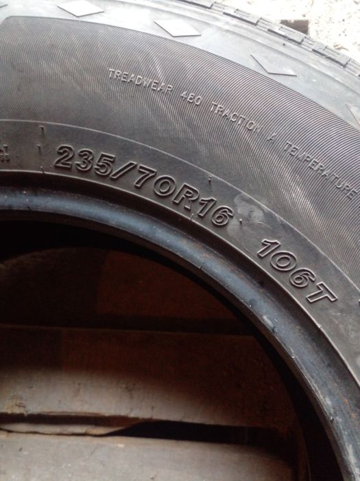 Шины бу 235/70/16