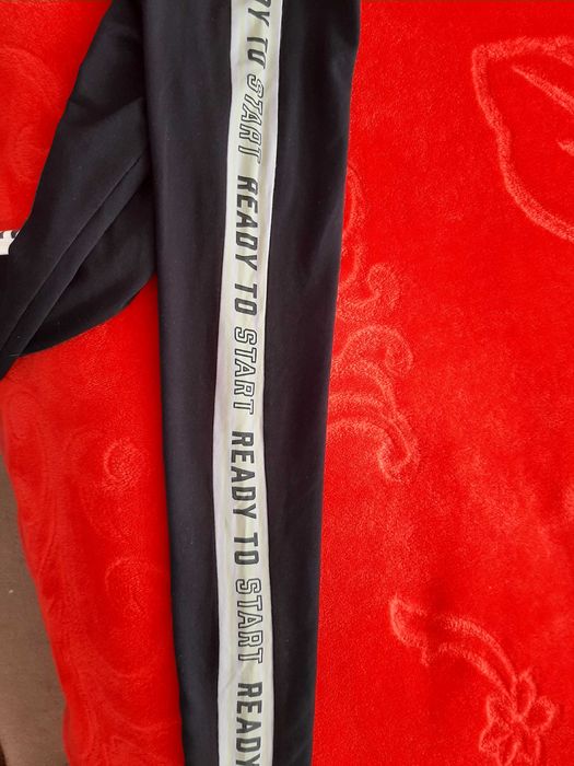 Pantaloni colanti 152