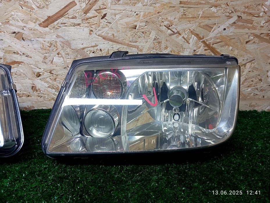 Фары Volkswagen Bora
