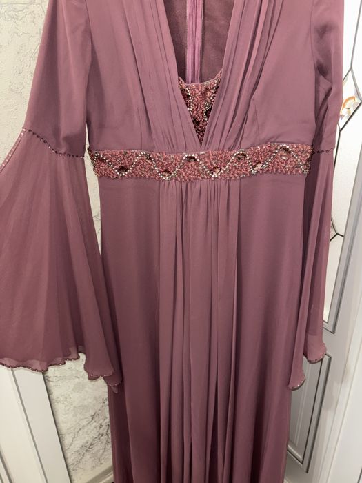 Вечерная платья