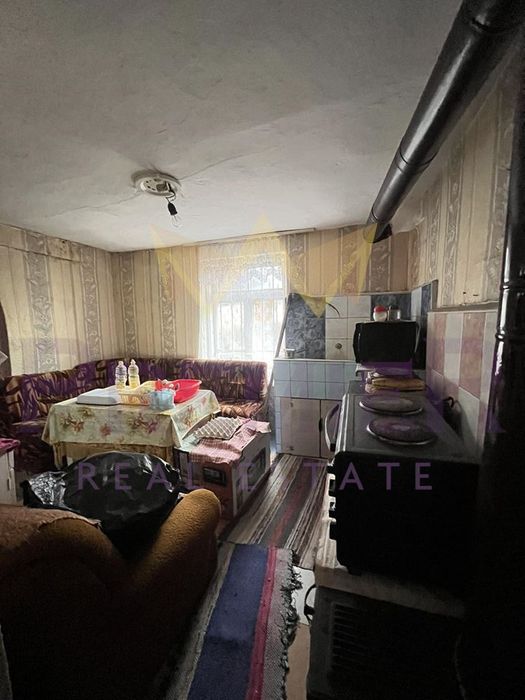 Къща в Варна, област-с.Засмяно