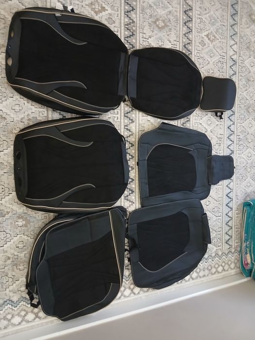 Универсальные чехлы для машины