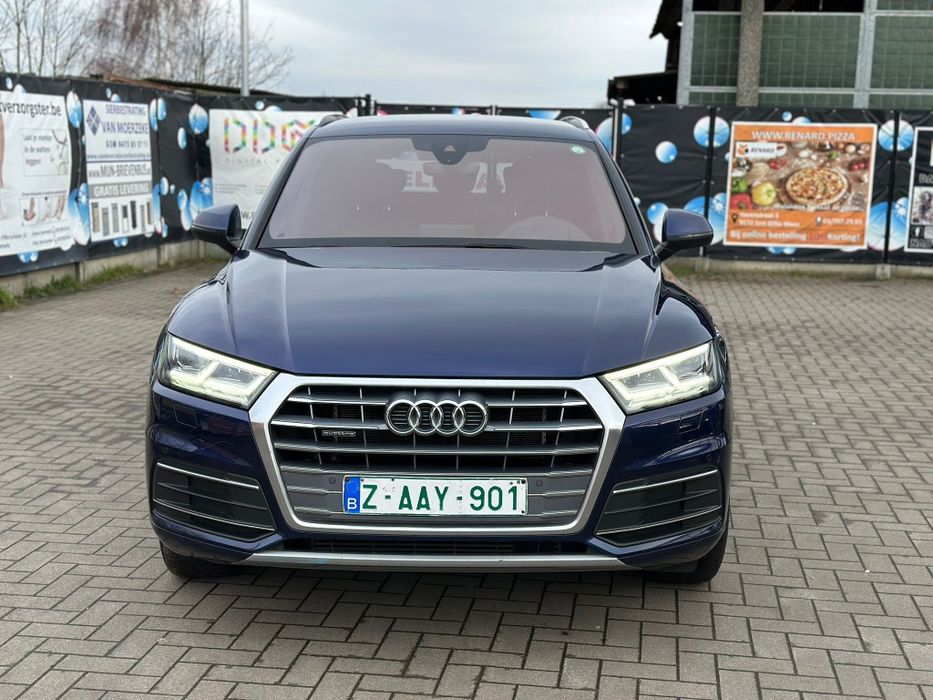 Audi Q5 / 5.0 TFSI / 2.0 Benzina Hybrid / 2020 /  4x4 / 252 CP