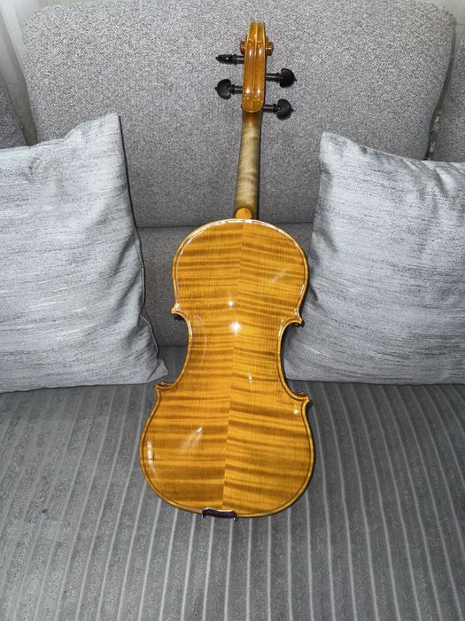 Vioara clasica 4/4 facuta de lutier in Budapesta