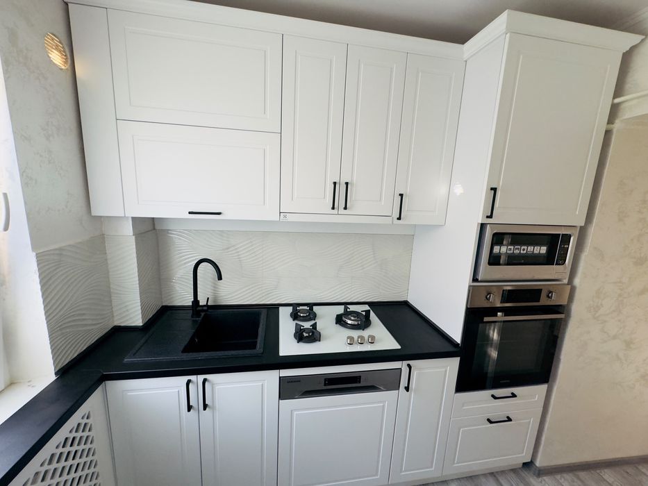 Apartament 3 camere de închiriat – Păcurari, zona Alpha Bank