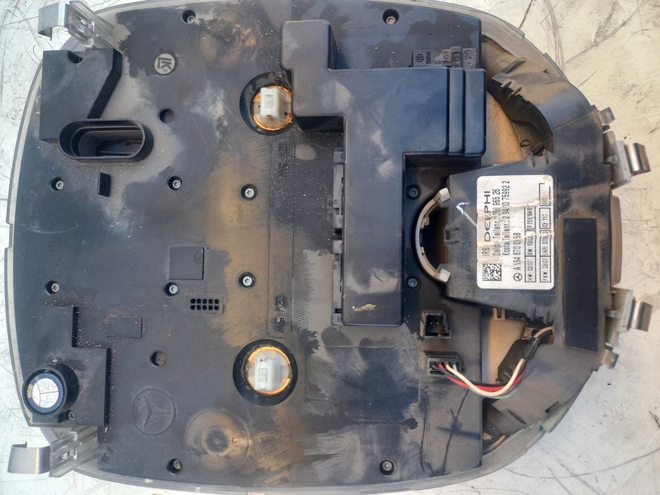 Плафон Mercedes ML W164
