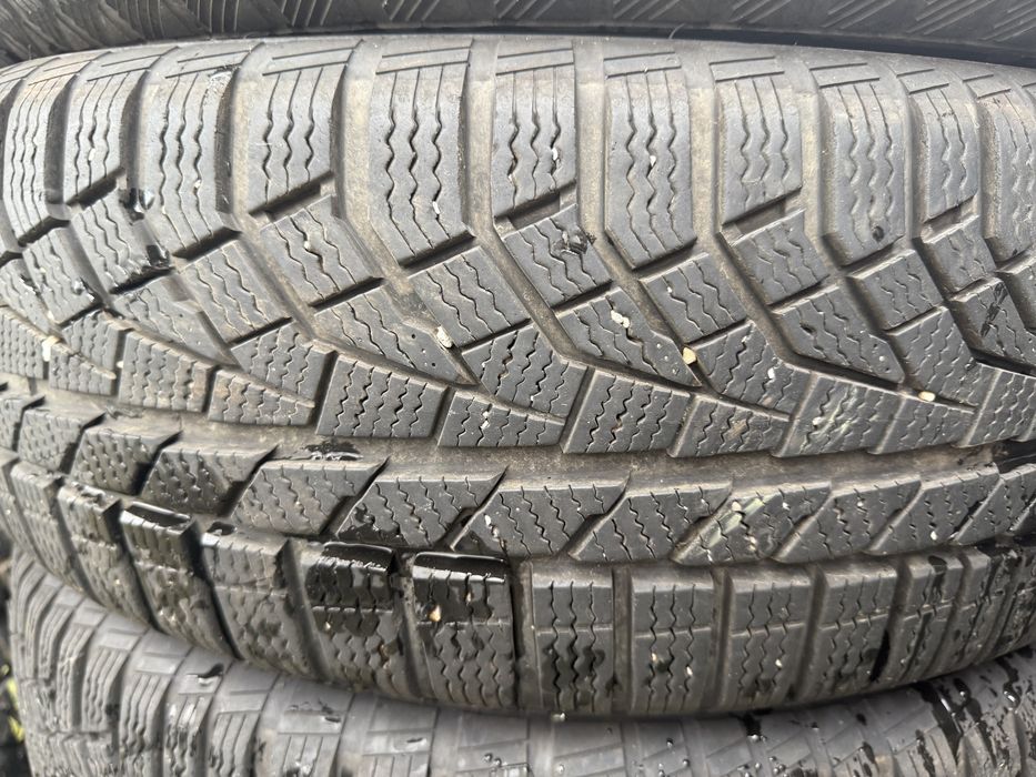 Зимни гуми 215/65/17