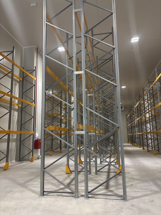 Rafturi metalice 109x197