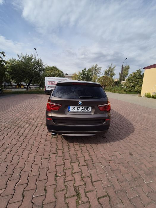 BMW X3 2.0 D x=drive 184 cp Xenon maro interior bej