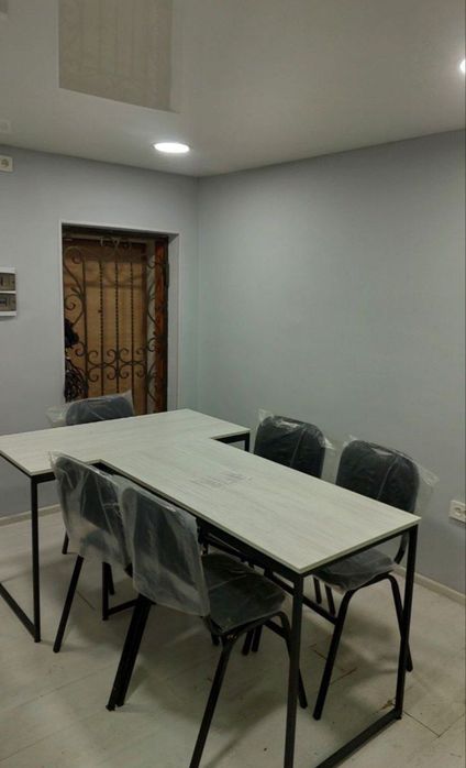 Под офис аптеку,Магазин и др.Деятельность