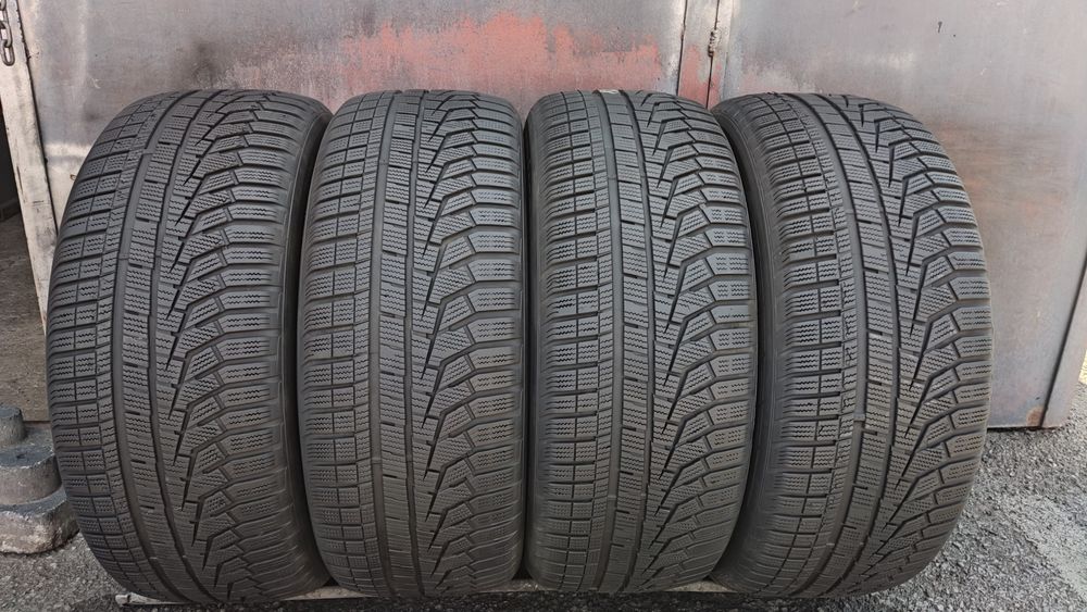 4бр. зимни гуми 255/55/18Hankook Winter Icept Evo2, SUV
dot23