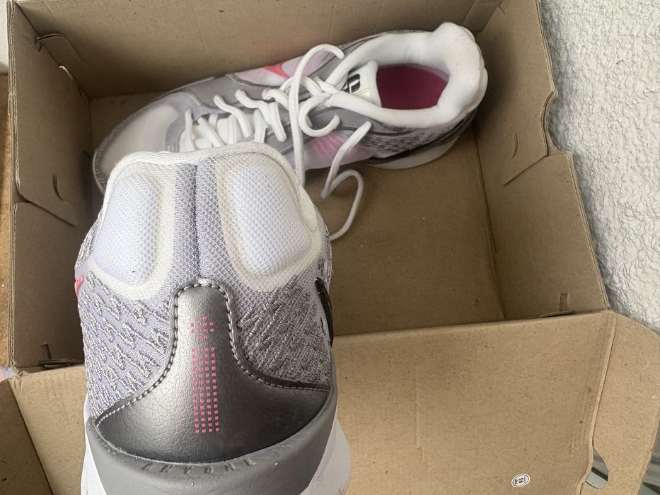 Nike sabrina 2 баскетболни