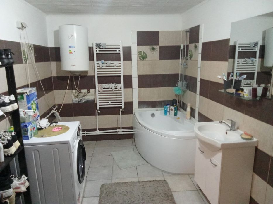 Casa de vânzare în Mihailesti