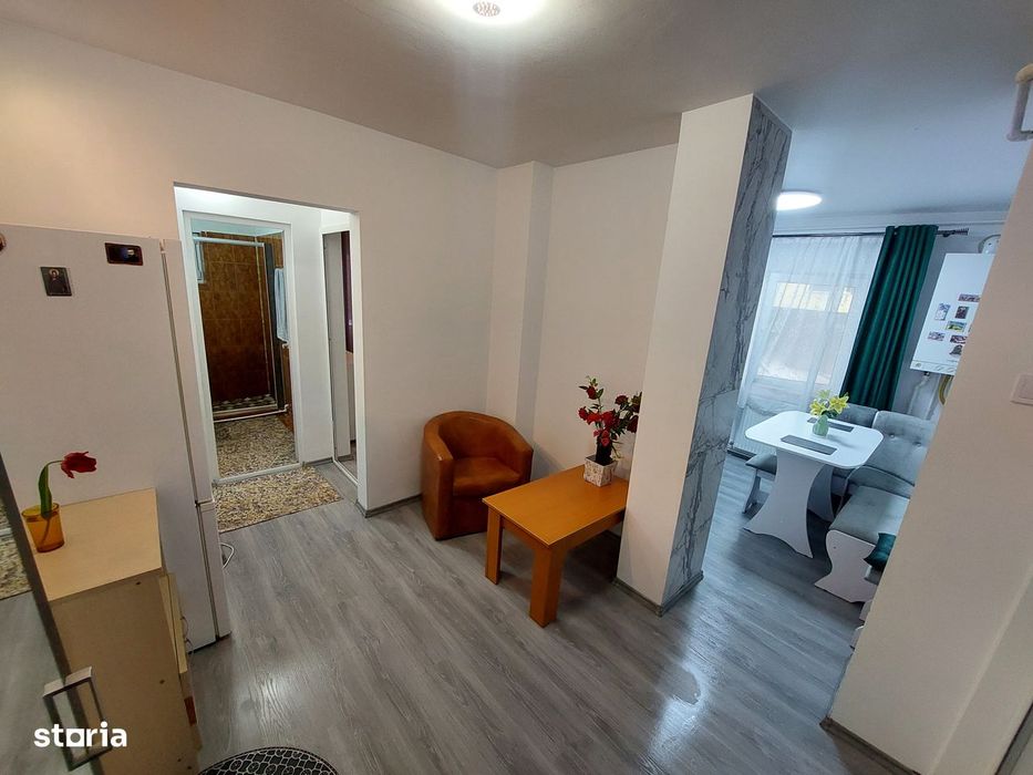 Vindem Apartament 2 camere Super,RENOVAT mobilat si utilat
