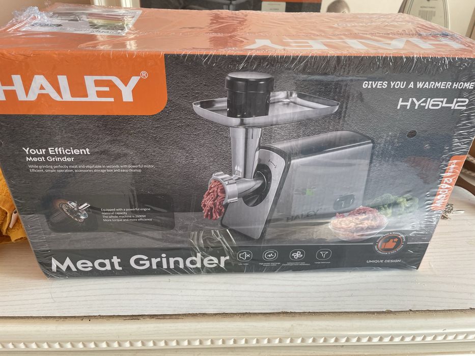 Продам мясорубку новая