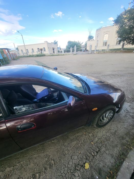 Продам машину срочно