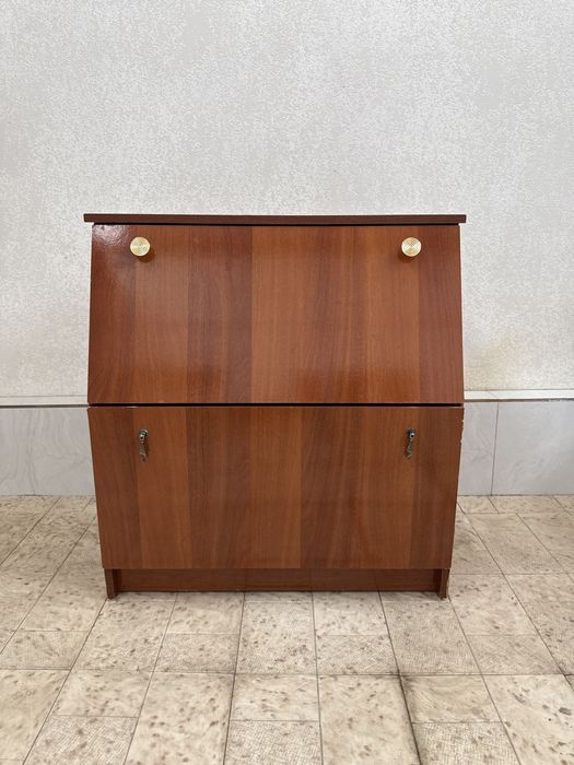 Обувная полка б/у в отличном состоянии