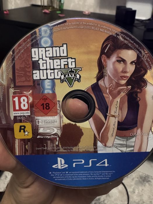 Продам GTA 5. FIFA17. UFC3.