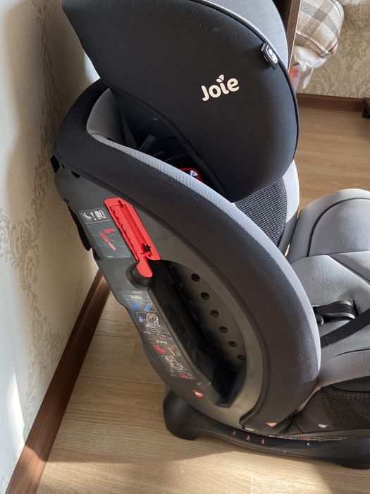 Автокресло  с рождения Joie