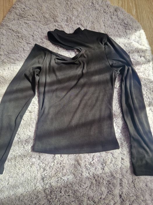 Дамски черни блузи