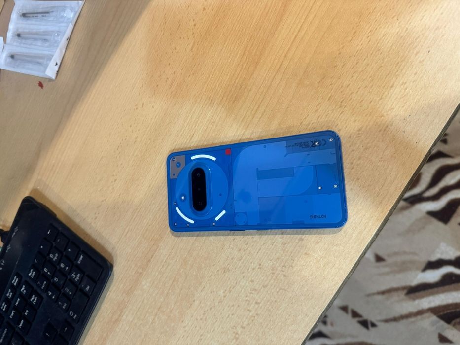 Nothing phone 3a с гарантией