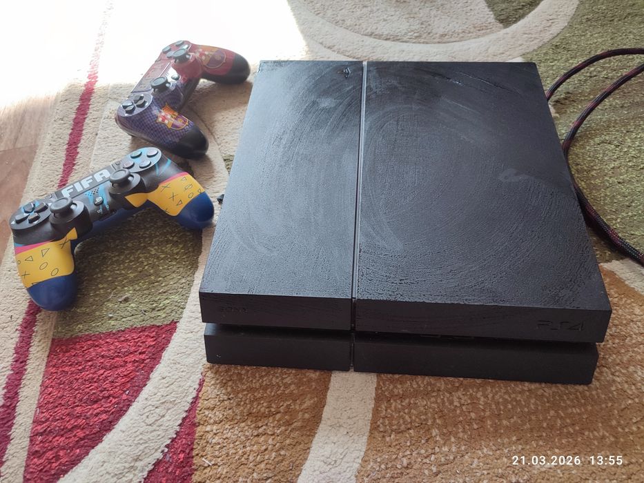 продаю плейстешен ps 4