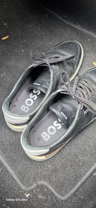 Маратонки, кецове, обувки BOSS 43номер