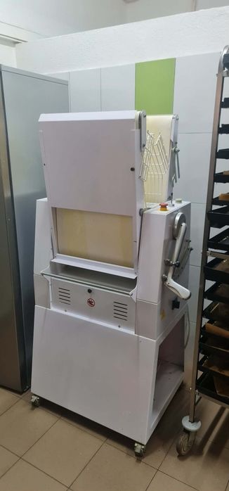 Se vinde tot ce este in fotografii! Detalii in privat sau la telefon!