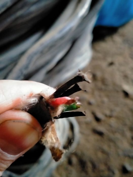 Провода разные толстые алюминиевые