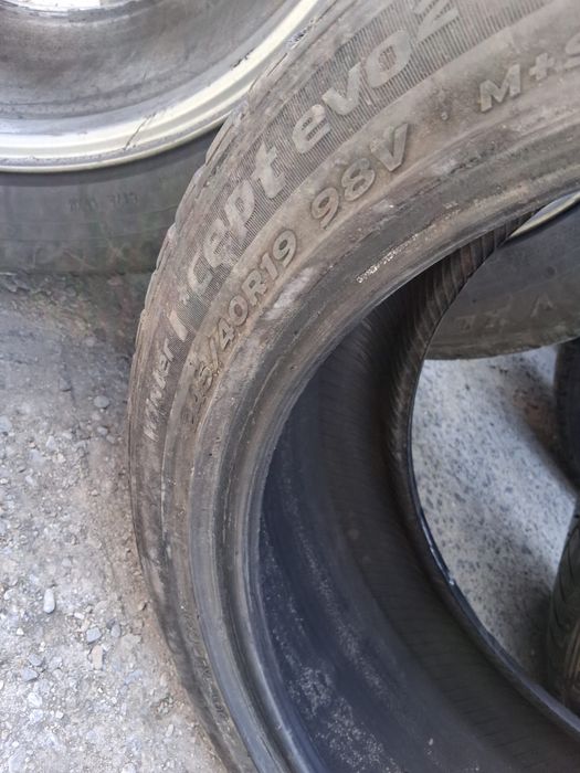 Pret/Set 4 anvelope/cauciucuri M+S 245 40 19 si 275 35 19