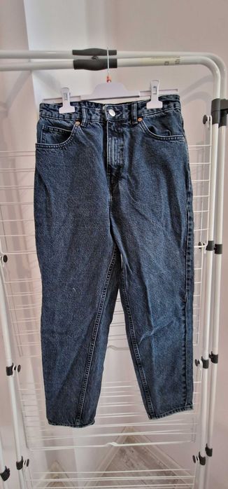 Blugi dama, diferite modele si marimi