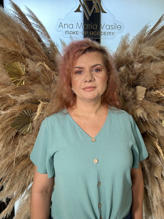 Machiaj profesional (makeup artist cu diploma acreditata)