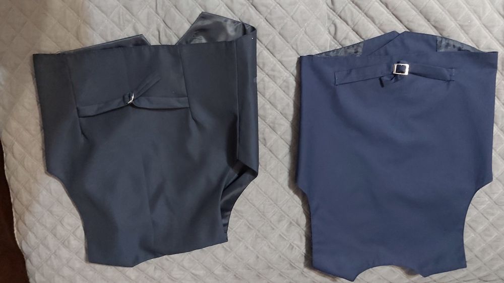 Продам школьные жилетки