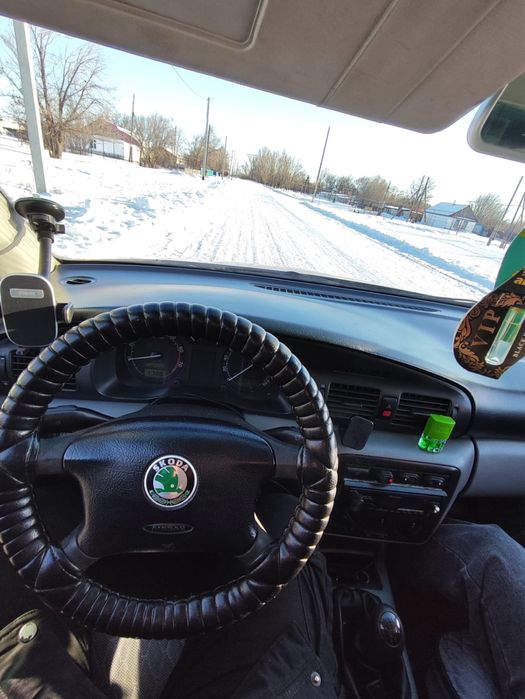 Продам Шкода а4 2002