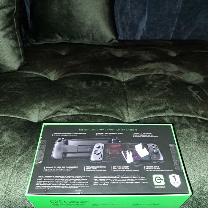 Razor Edge + Kishi V2 Pro