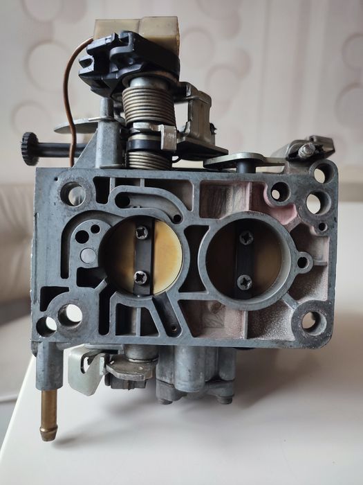 Карбюратор SOLEX  на Ваз