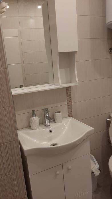 Луксозно обзаведено студио за краткосрочен наем в нова сграда Гербер 1